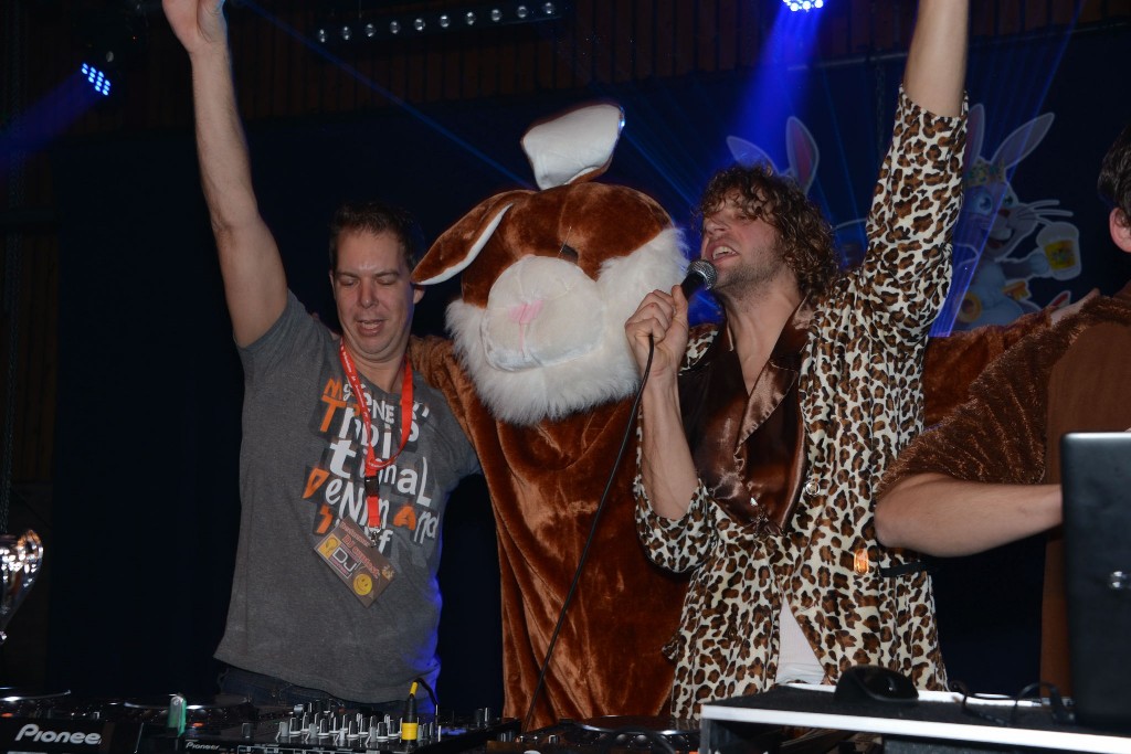 ../Images/DJ contest 445.jpg